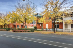 Central Style at the Gardens, Albury